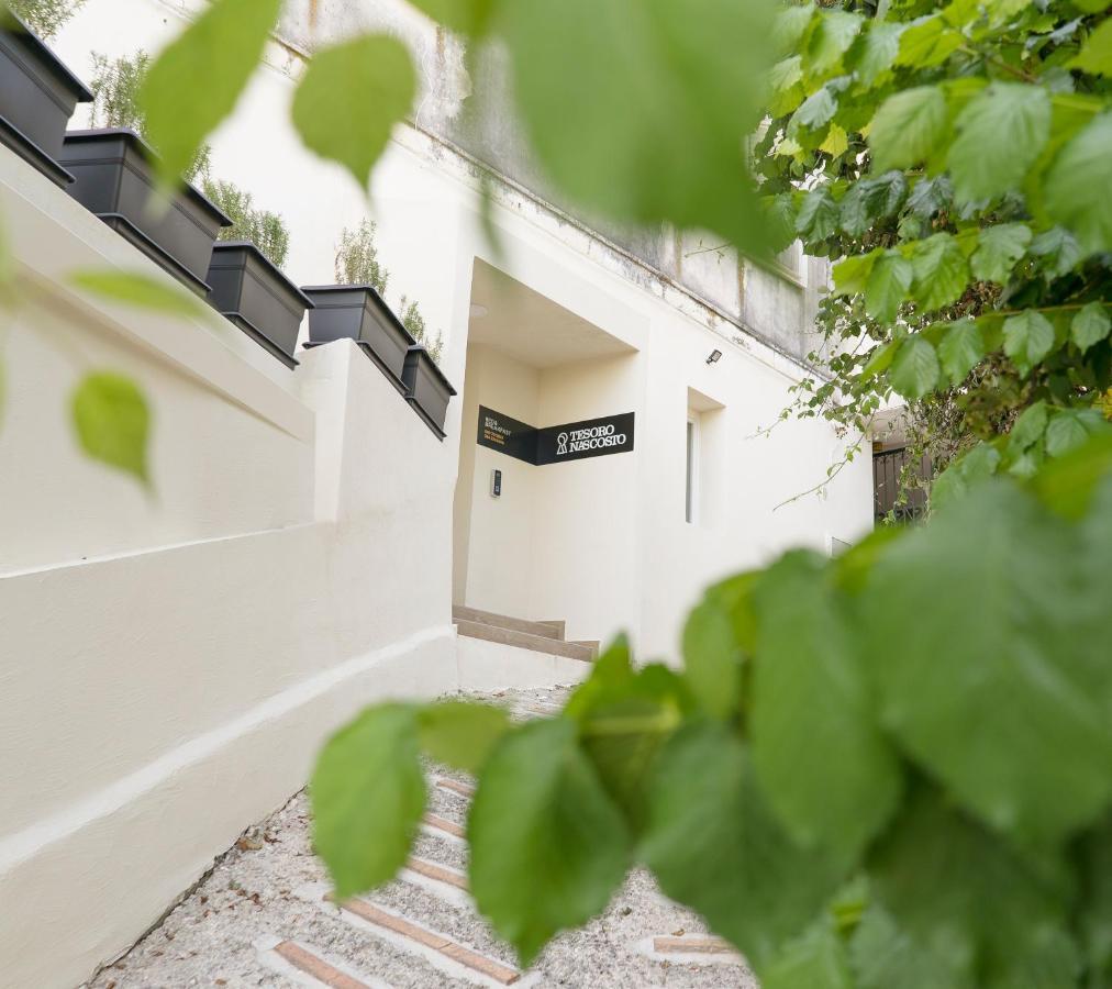 Tesoro Nascosto B&B Салерно Экстерьер фото