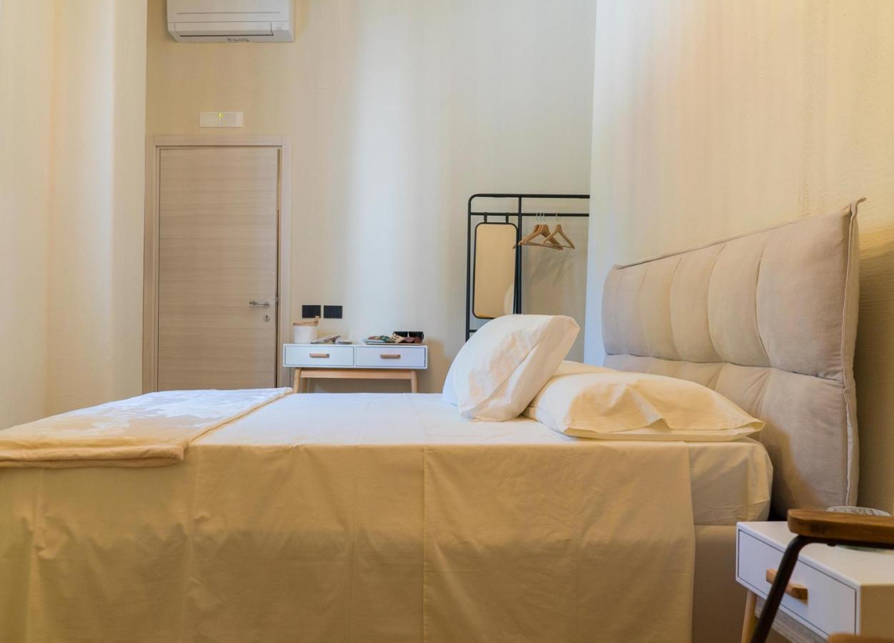 Tesoro Nascosto B&B Салерно Номер фото